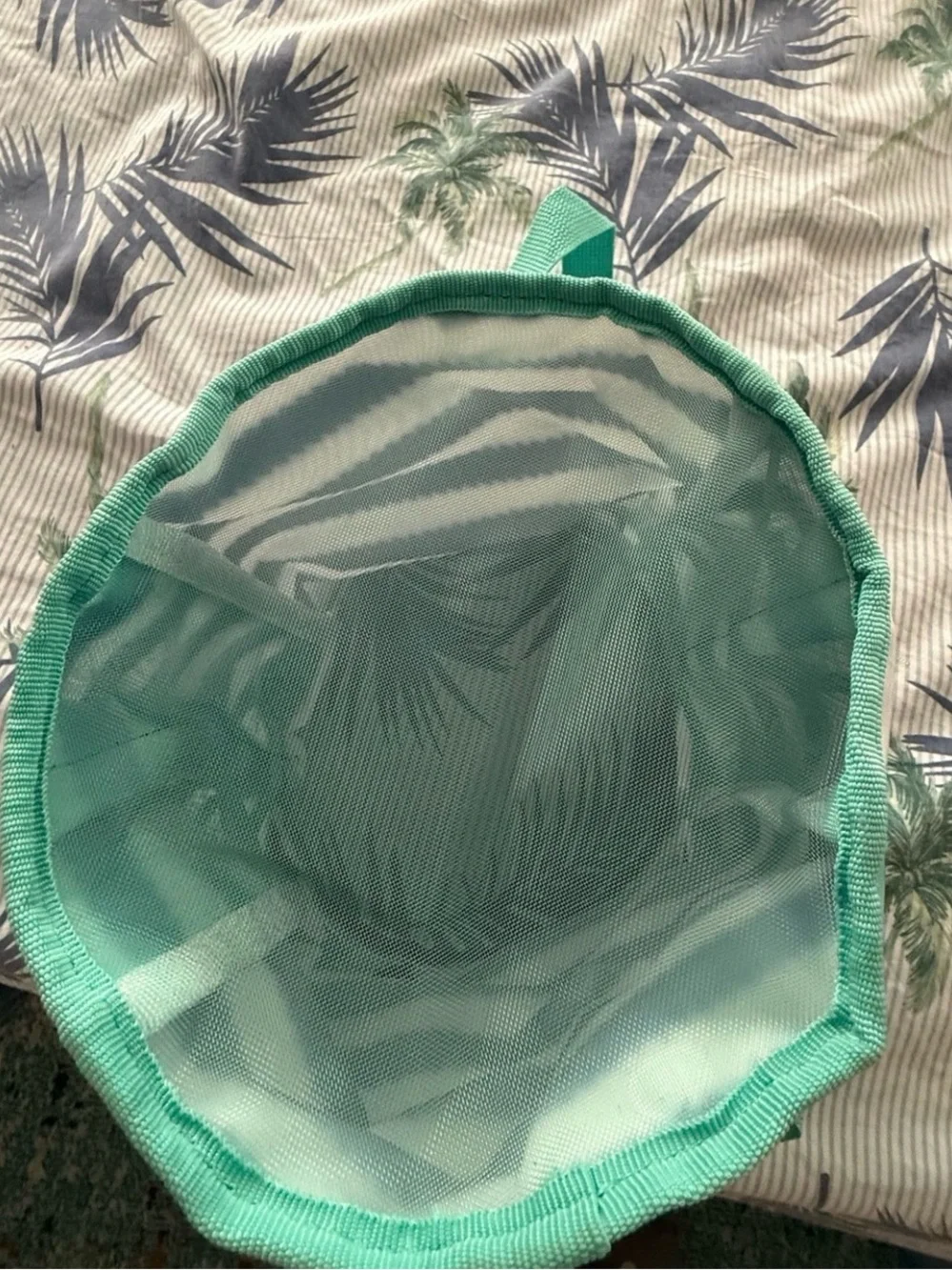 Thirty-One Round About Shower Caddy - RETIRED  ( *2nd one IS AVAILABLE FOR SALE)